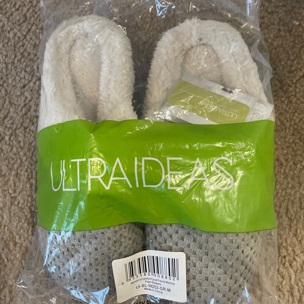 I got Ultraideas slippers for Christmas but it’s too big for me. $20 obo